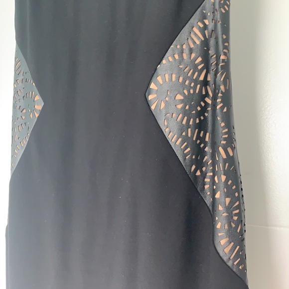 Cache Dress - Picture 3 of 7